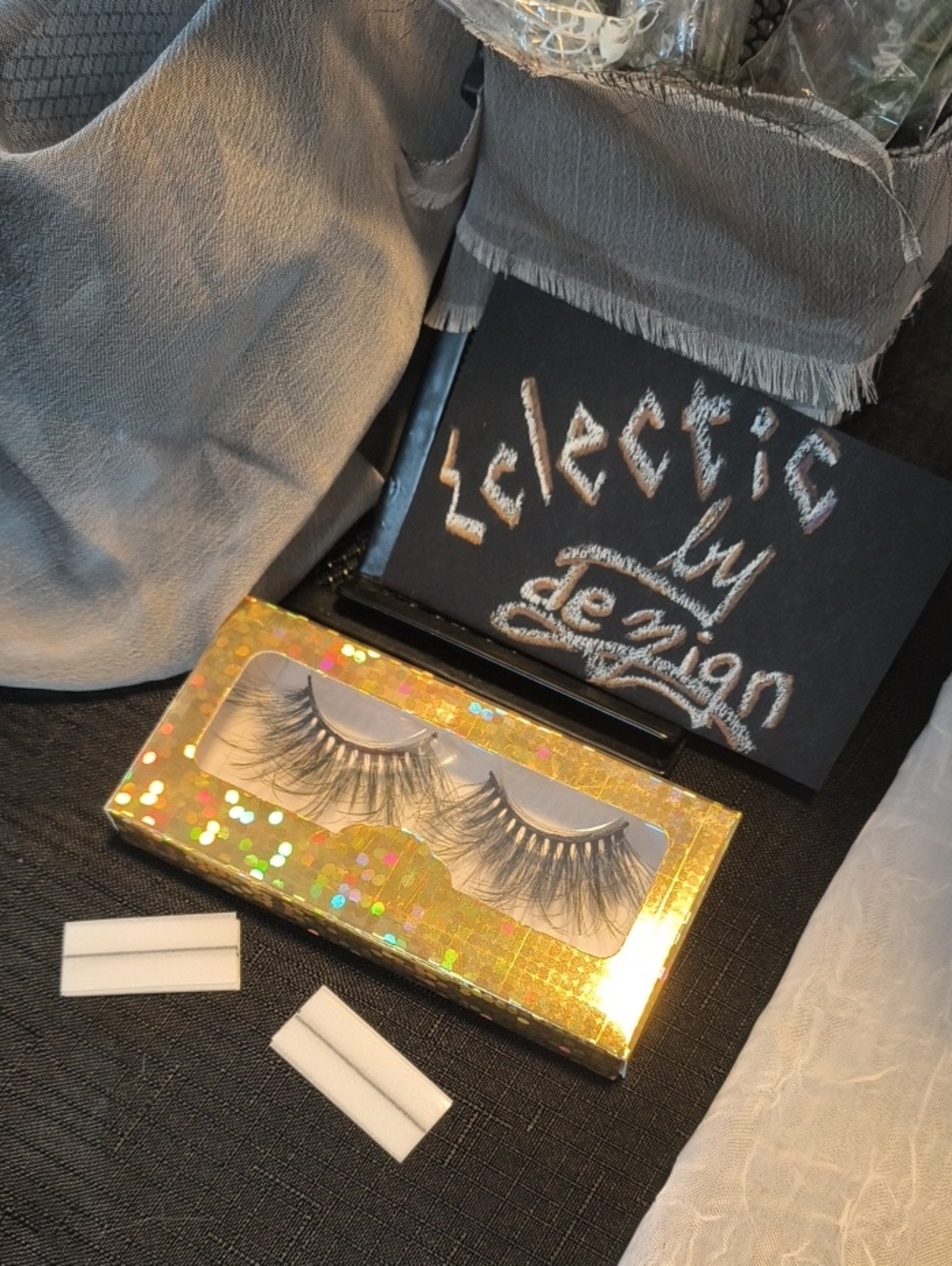 Boutique Dramatic 3D Faux Mink Lashes NIB Set With Glue Strips & Spoolie